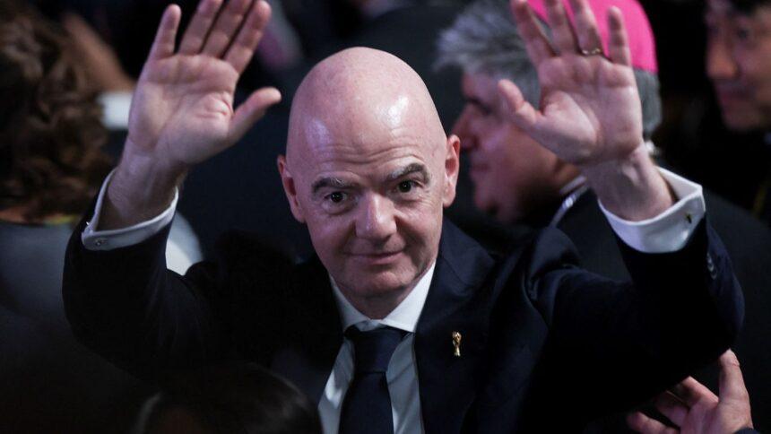Infantino defiende a la FIFA ante crisis de apoyo y desinformación