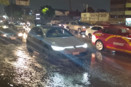 inundaciones y caidas de arboles causan afectaciones viales en la Inundaciones y caídas de árboles causan afectaciones viales en la CDMX