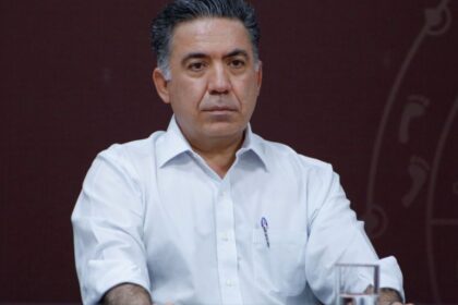 inzunza rechaza exhorto de morena para pedir licencia y mantenerse Inzunza rechaza exhorto de Morena para pedir licencia y mantenerse en bancada