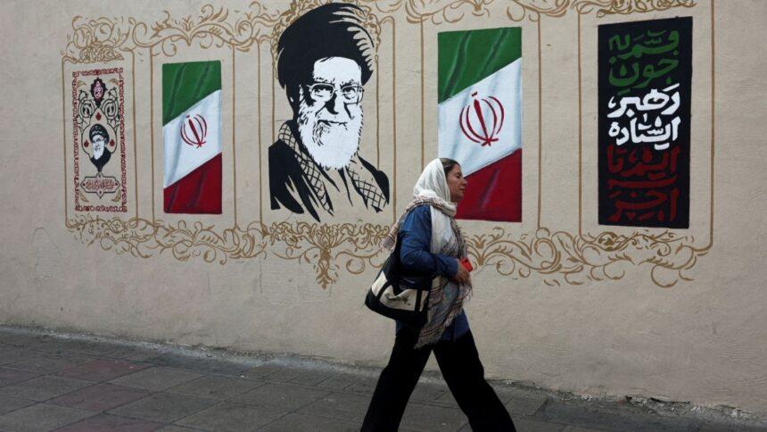 Irán declara persona non grata a dos diplomáticos franceses por actividades ilegales