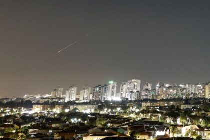 Israel bombardea un aeropuerto en Siria por presunto ingreso de tropas turcas