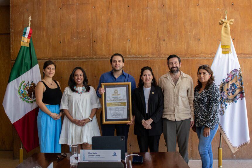 Jesús Ernesto Guevara Villarreal recibe el XXV Premio de Cuento Efrén Hernández