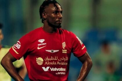 Julián Quiñones acepta crítica de aficionado por su arranque en Arabia Saudita