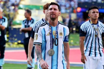 Leo Messi anuncia su retiro de la selección argentina