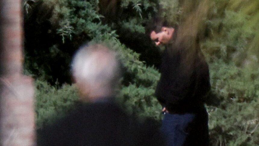 Leo Messi despide a su padre Jorge en cementerio privado de Rosario