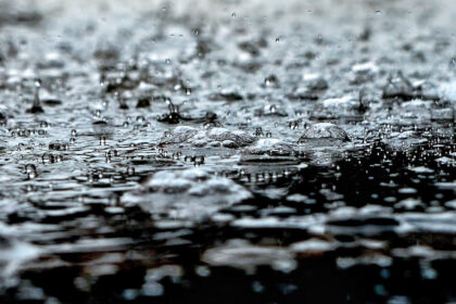 Lluvias y fuertes vientos alertan a la ZMG esta tarde