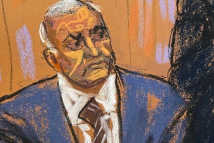 Los Weinberg, señalados por lavar dinero de García Luna