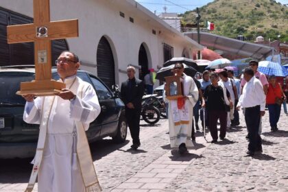 magallanes recibe reliquias de san bernabe y joselito martires cristeros Magallanes recibe reliquias de San Bernabé y Joselito, mártires cristeros