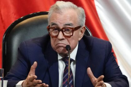 Manifestación contra Rocha Moya continuará pese a nueva solicitud de licencia