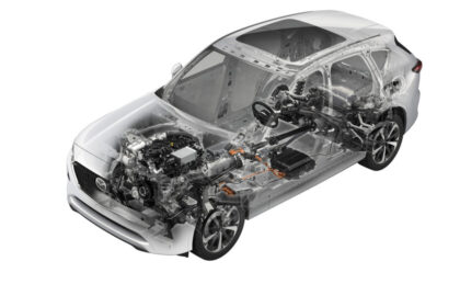Mazda desarrolla motor de seis tiempos que genera hidrógeno desde gasolina