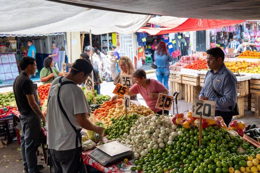 Michoacán registra tercer mayor aumento anual de pobreza laboral y segundo trimestral
