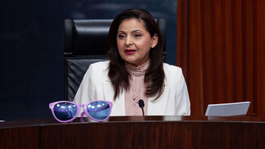 Morena aprueba renuncia de Mónica Soto al TEPJF; oposición pide explicación