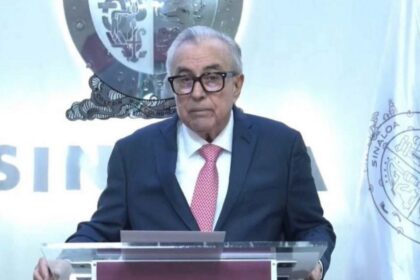 Morena pide a Rocha solicitar licencia otra vez mientras FGR lo investiga