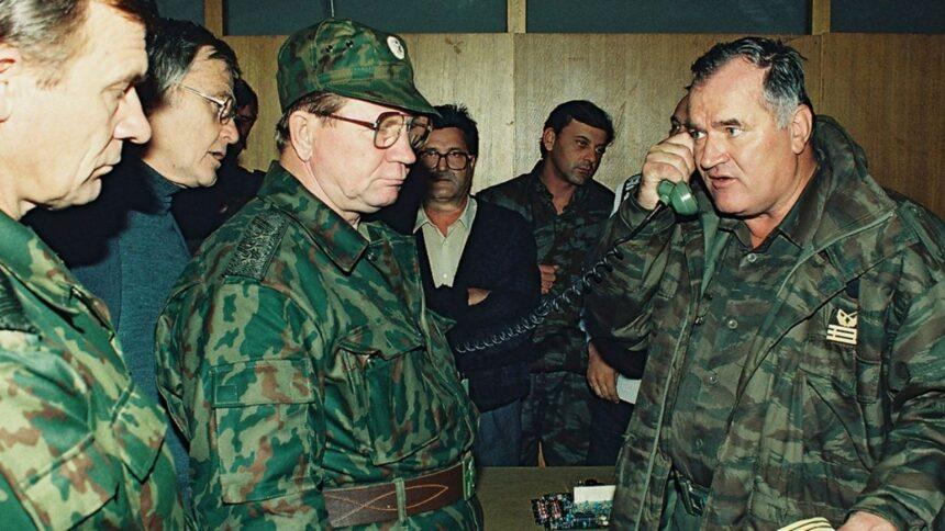 Muere Ratko Mladic, exgeneral serbobosnio condenado por la masacre de Srebrenica