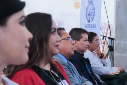 mujeres capa mujeres capa