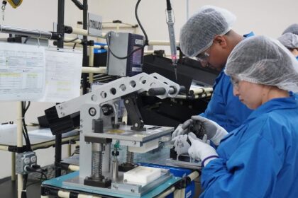 nidec mobility implementa tecnologia guanajuatense para proteger a sus trabajadores Nidec Mobility implementa tecnología guanajuatense para proteger a sus trabajadores