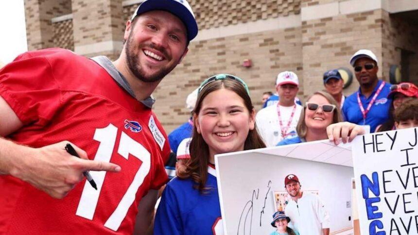 Niña celebra su victoria contra el cáncer con Josh Allen