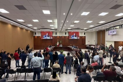 Oposición sinaloense exige que nuevo mandato se distancie de Rocha Moya