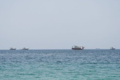 Pakistán asegura que EU e Irán avanzan hacia un acuerdo tras ataques marítimos
