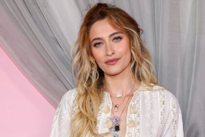 Paris Jackson revela terapia electroconvulsiva tras un intento de suicidio