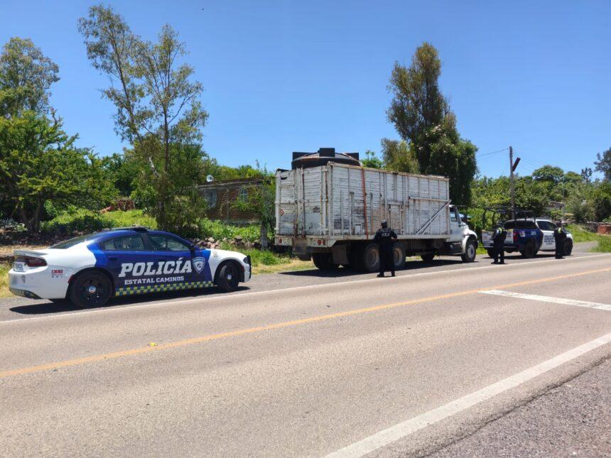 PEC asegura 10 mil litros de hidrocarburo en Pénjamo
