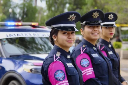 Policía Rosa concluye Lengua de Señas II para mejorar atención