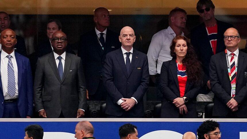 Presidenta federativa noruega critica a Infantino por despido de alto funcionario FIFA