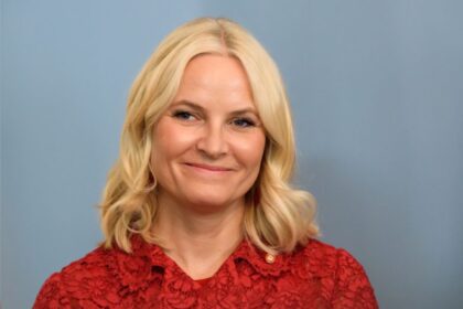 Problemas pulmonares y escándalos familiares marcan a Mette-Marit, nueva reina de Noruega