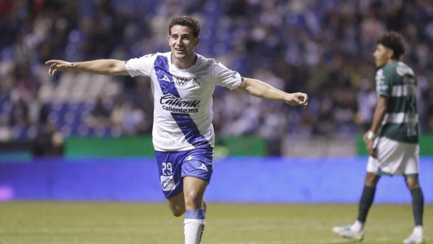 Puebla se burla de Aleco Irarragorri con ‘Color Esperanza’ frente al Santos