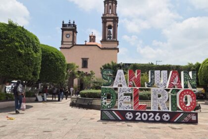 Querétaro mejora iluminación en parques y espacios públicos