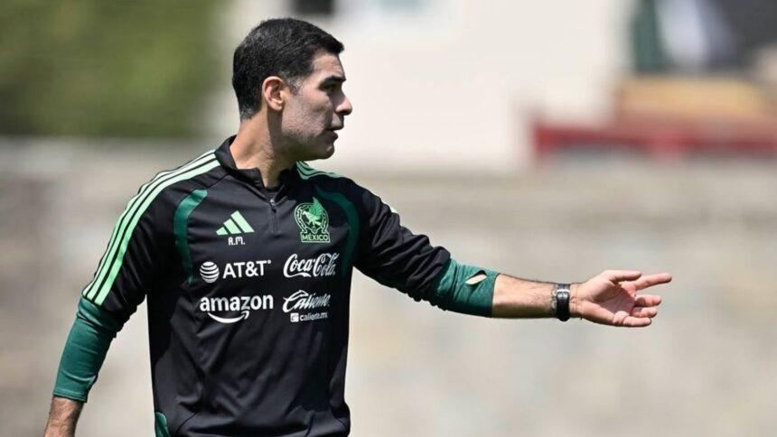 Rafa Márquez solo puede convocar a dos jugadores por equipo ante Colombia