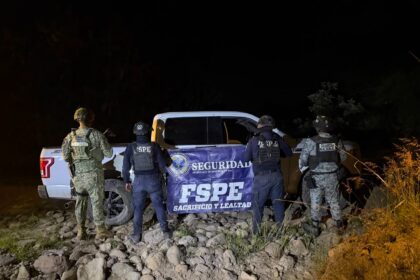 Retienen a adolescente en San Felipe y aseguran réplicas de armas