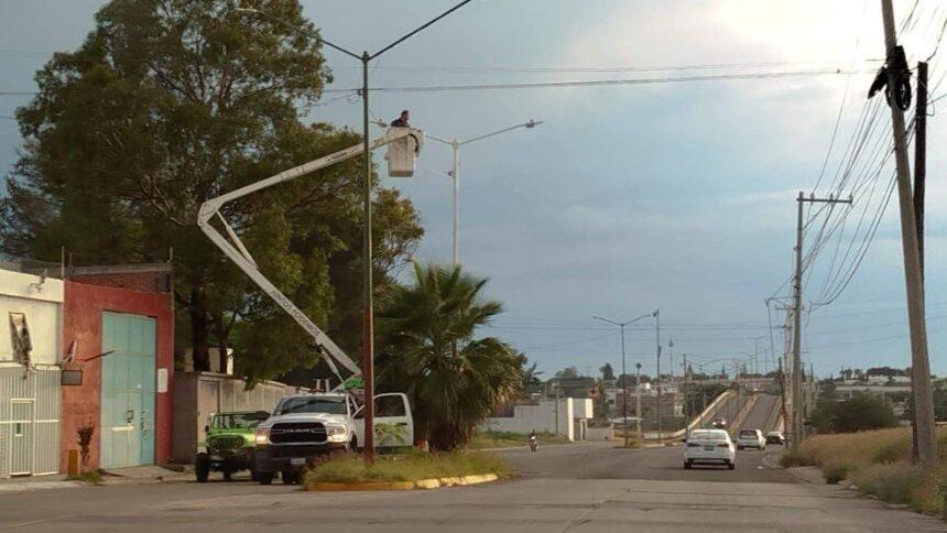 Salamanca: Alcanzan 88% de modernización del alumbrado público LED