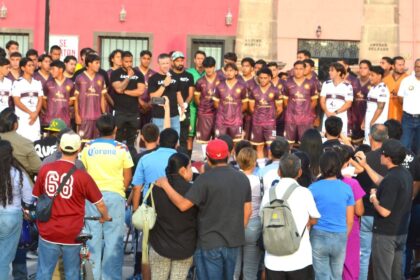 Salamanca: Real Refineros presenta plantel para Liga Premier