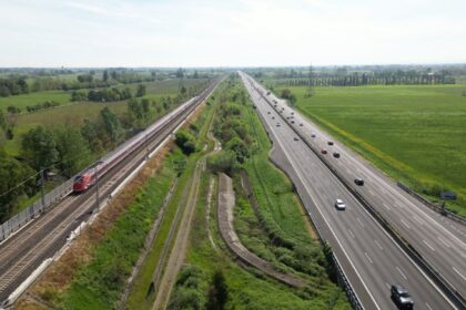 Seis muertos y 30 heridos tras choque en carretera de Italia