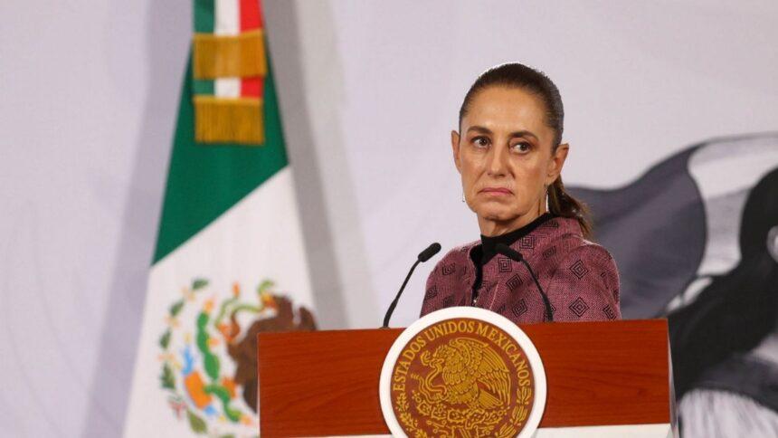 Sheinbaum denuncia difusión de noticias falsas mediante inteligencia artificial y bots