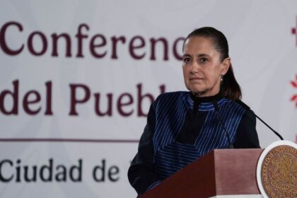 Sheinbaum: López Obrador está sano tras reportes del regreso de Rocha Moya