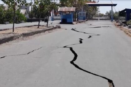 Sismo en Indonesia: 70 muertos y 22 mil desplazados en siete distritos