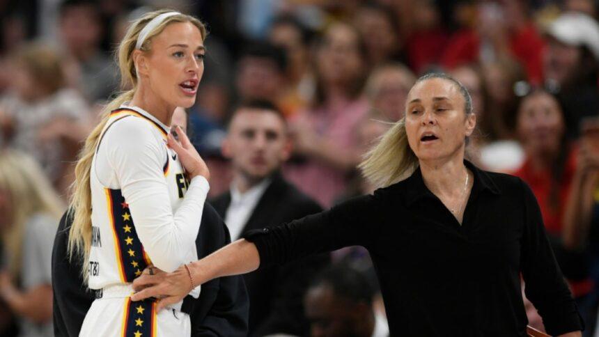 Sophie Cunningham sufre foul que le hace sangrar tras controversia sobre atletas trans