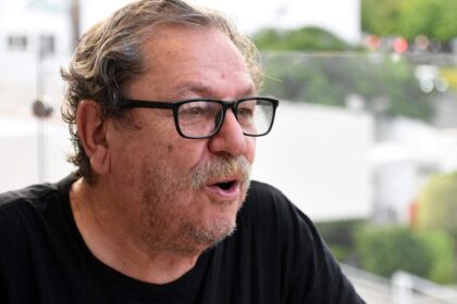 Taibo II aboga por alternativas a la violencia en lugar de ser sicario