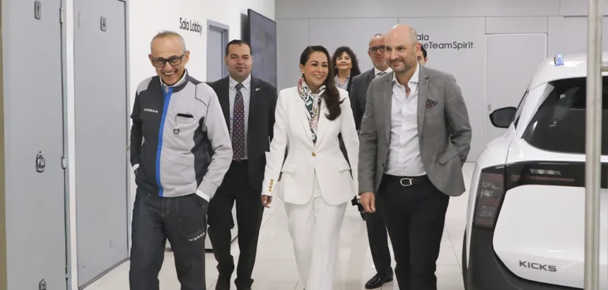 Tere Jiménez e Iván Espinosa de Nissan acuerdan alianza