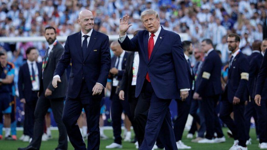 Trump apoya a Infantino tras la controversia sobre los Mundiales