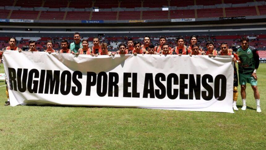 U de G protesta contra Liga MX: el futbol es de todos