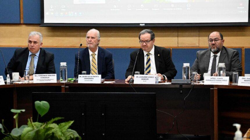 UNAM establece puntajes mínimos para examen de control tras fallas en línea
