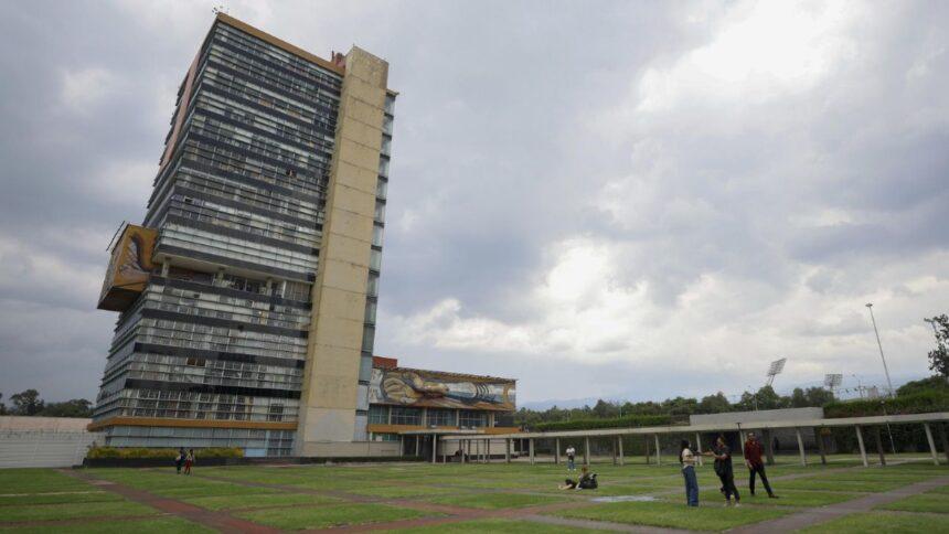 UNAM llevará a cabo examen presencial tras fallas en modalidad en línea