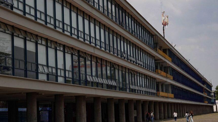 UNAM mantiene sedes de examen de control ante quejas de aspirantes