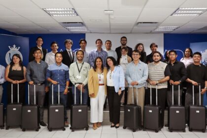 20 jóvenes de Guanajuato emprenden nueva ruta internacional hacia Alemania
