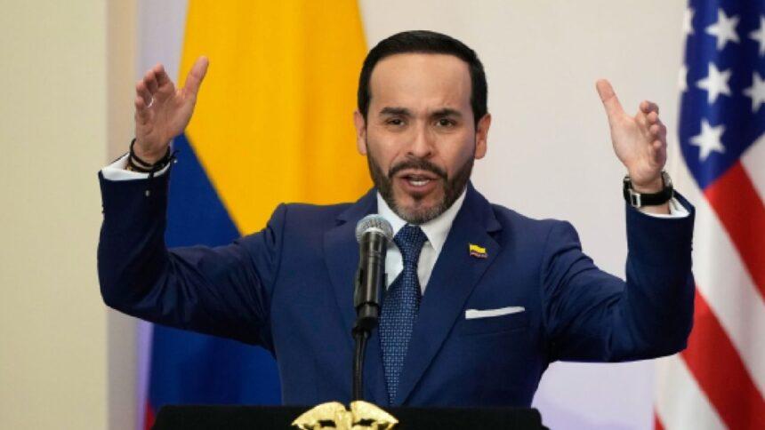 Abelardo de la Espriella promueve austeridad y responsabiliza a Petro por déficit