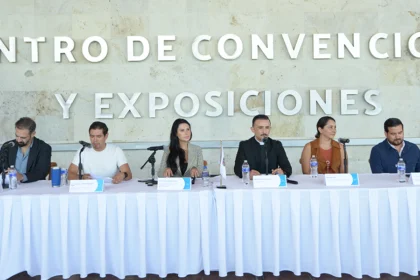 Abogados proponen títulos universitarios en máximo 90 días