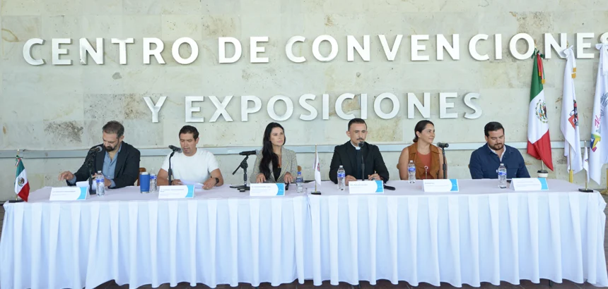 Abogados proponen títulos universitarios en máximo 90 días